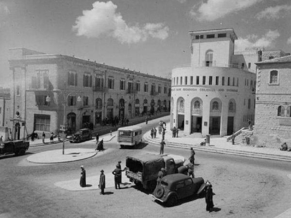 כיכר צה"ל בירושלים, כשעוד נקראה כיכר אלנבי, בשנת 1940 (צילום: באדיבות אוסף מטסון)