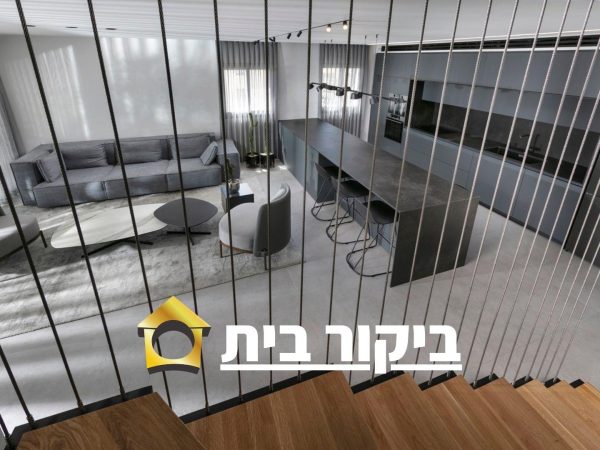 הדירה הורחבה בצורה משמעותית, הילדים קיבלו קומה משלהם. הפרויקט של מעצב הפנים ליעד יוסף במודיעין (צילום: אלעד גונן)